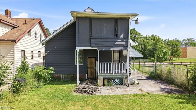 727 W Laclede Avenue, Youngstown, OH 44511
