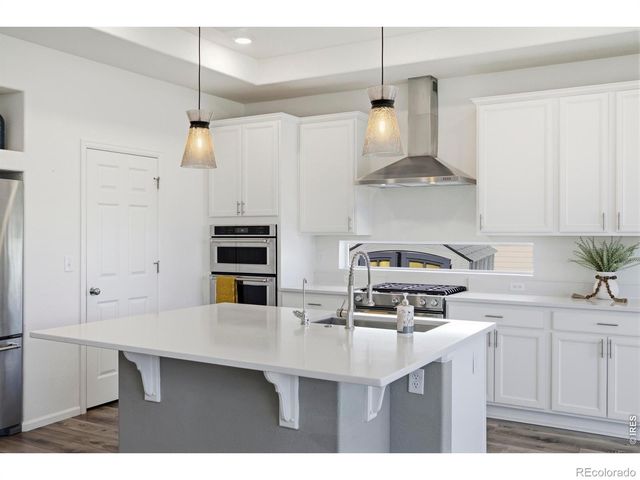 4294 Lacewood Lane, Johnstown, CO 80534