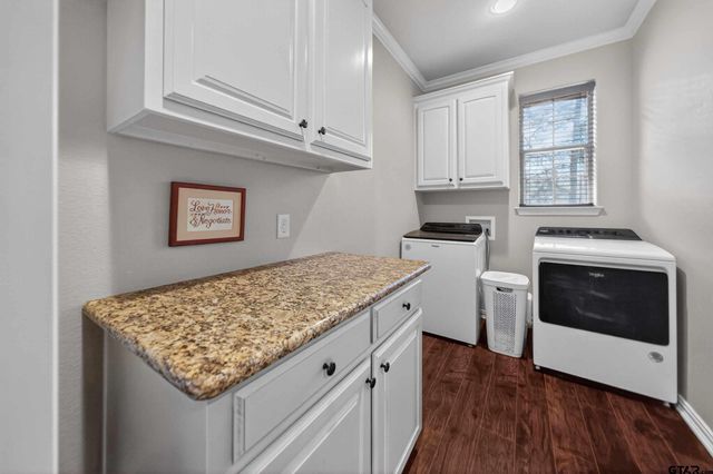 20857 Lakeview DR., Flint, TX 75762