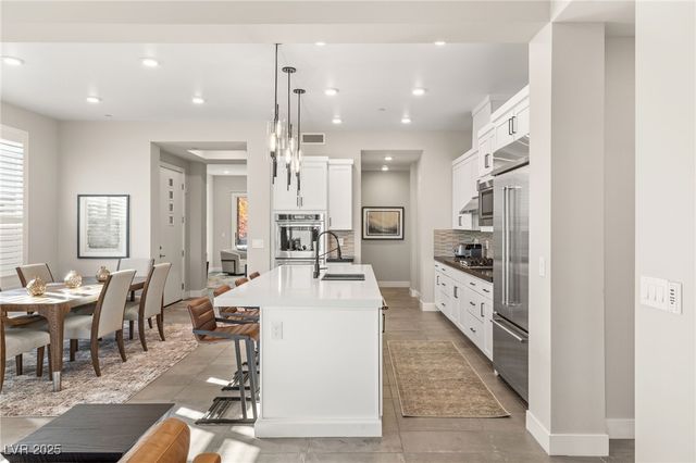 11280 Granite Ridge Drive 1012, Las Vegas, NV 89135