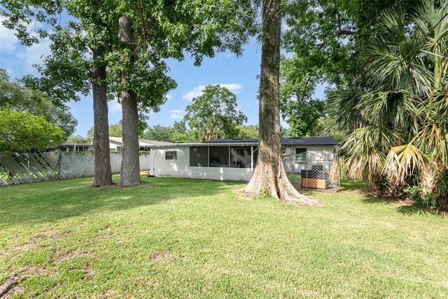 121 MASON PARK DRIVE, Daytona Beach, FL 32117