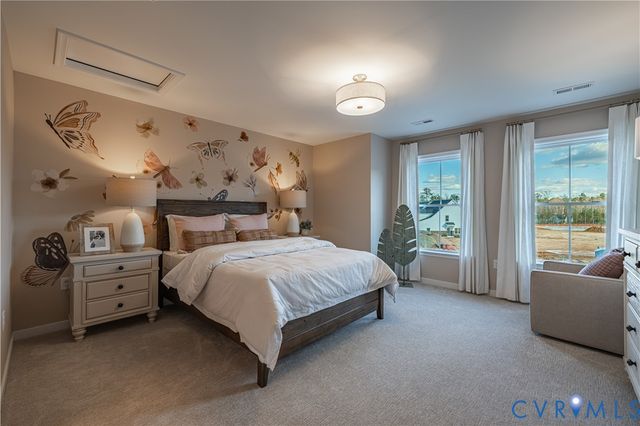 6609 Mayland Ridge Ln, Moseley, VA 23120