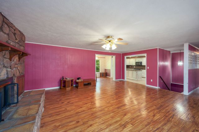 5280 Highway 100, W, Decaturville, TN 38329