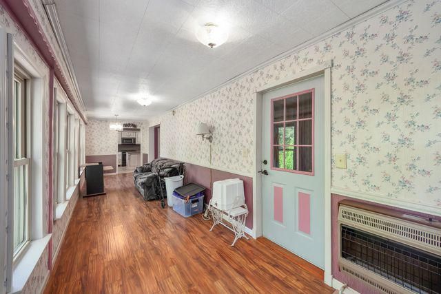 5280 Highway 100, W, Decaturville, TN 38329
