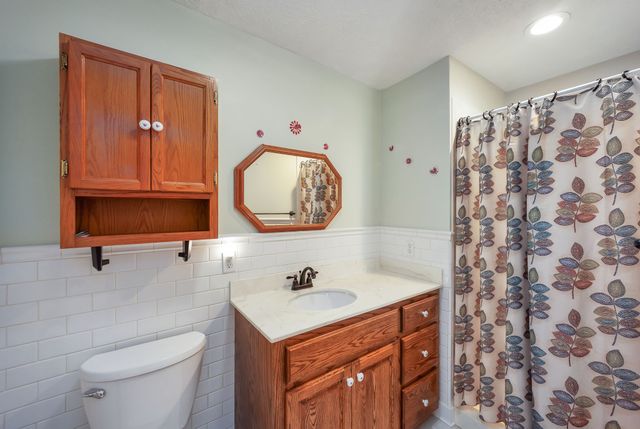 5280 Highway 100, W, Decaturville, TN 38329