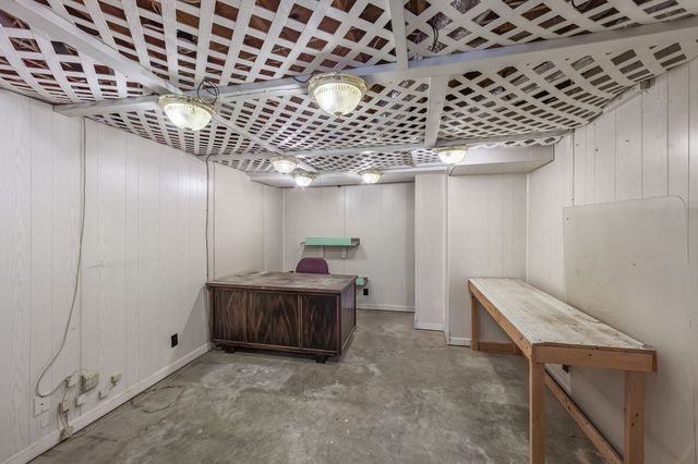 5280 Highway 100, W, Decaturville, TN 38329