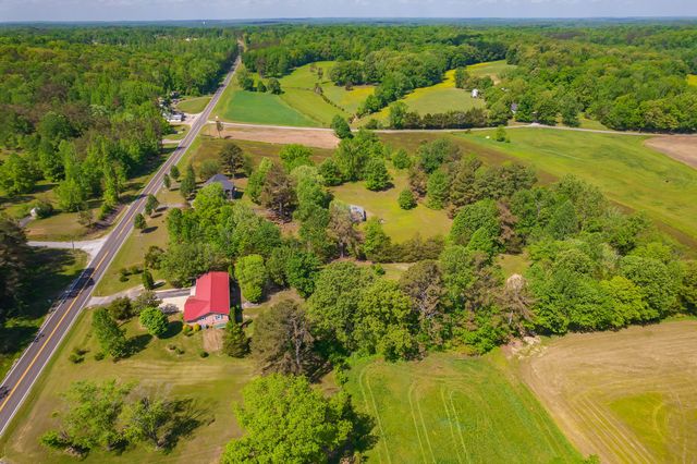5280 Highway 100, W, Decaturville, TN 38329