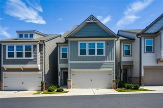 356 Hayden Circle Circle, Woodstock, GA 30189