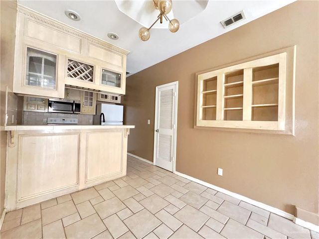 602 Buena Vista Drive, Weslaco, TX 78596