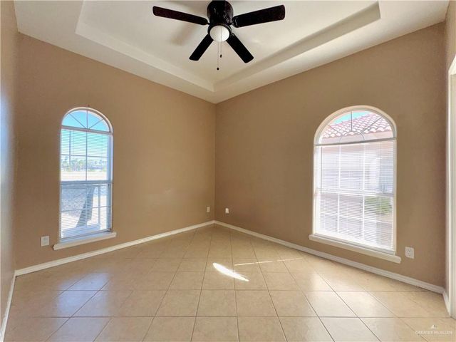 602 Buena Vista Drive, Weslaco, TX 78596