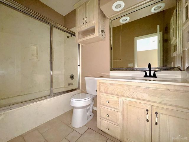 602 Buena Vista Drive, Weslaco, TX 78596