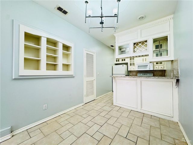 602 Buena Vista Drive, Weslaco, TX 78596