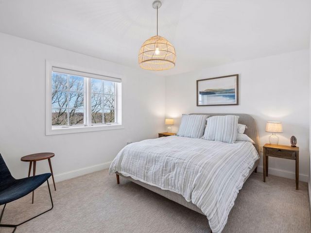 4901 Hawthorne Court 303, Edina, MN 55436