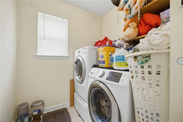 349 Manning LN, Hampton, VA 23666
