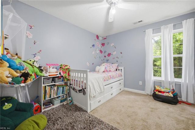 349 Manning LN, Hampton, VA 23666