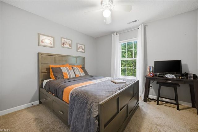 349 Manning LN, Hampton, VA 23666