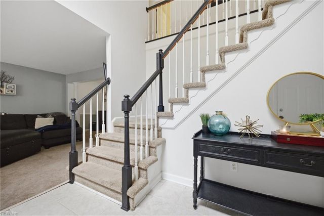 349 Manning LN, Hampton, VA 23666