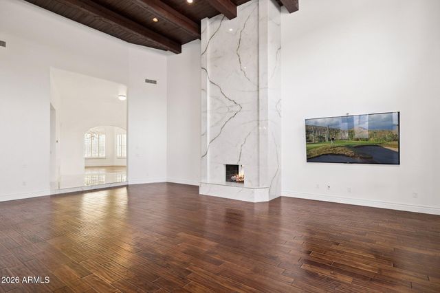 8303 N 61st Place, Paradise Valley, AZ 85253