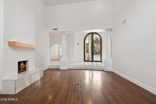 8303 N 61st Place, Paradise Valley, AZ 85253