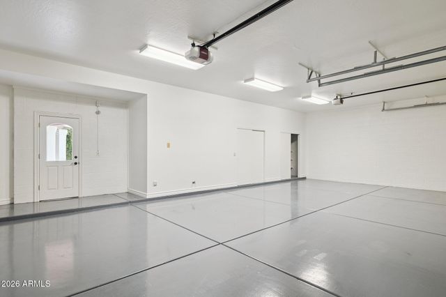 8303 N 61st Place, Paradise Valley, AZ 85253