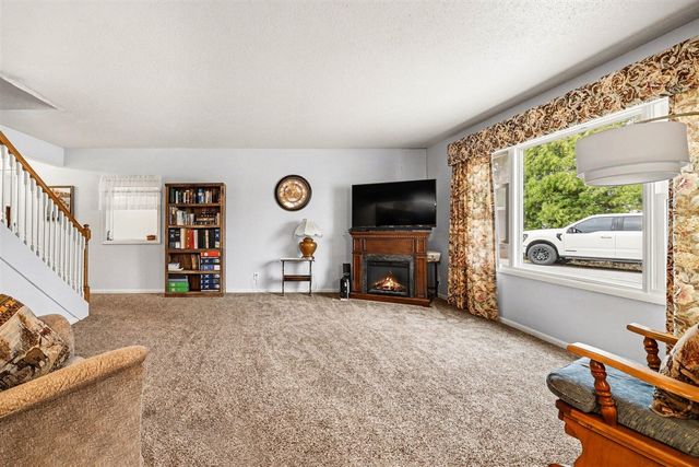 771 Beechwood Drive, Delton, MI 49046