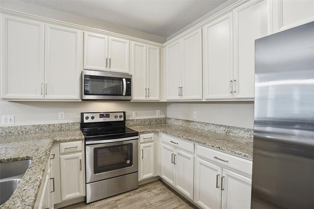 2410 WAXWING WAY, Sanford, FL 32773