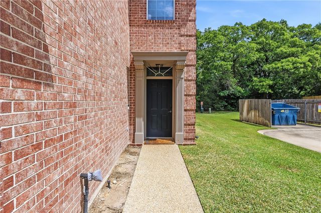 1425 West Villa Maria Road 103, Bryan, TX 77801
