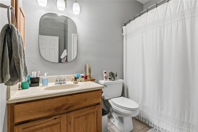 1425 West Villa Maria Road 103, Bryan, TX 77801