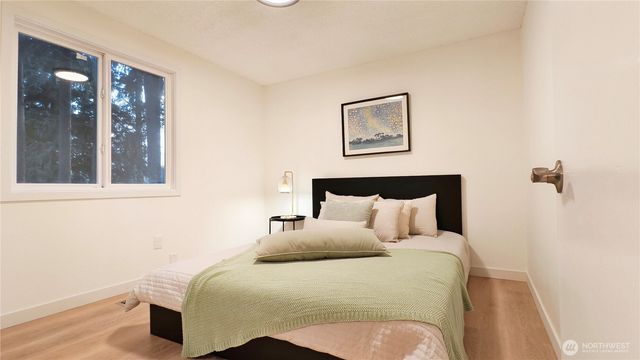 5392 April Drive, Langley, WA 98260