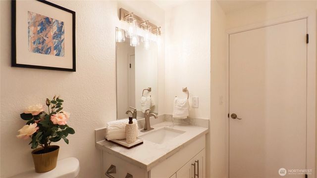 5392 April Drive, Langley, WA 98260