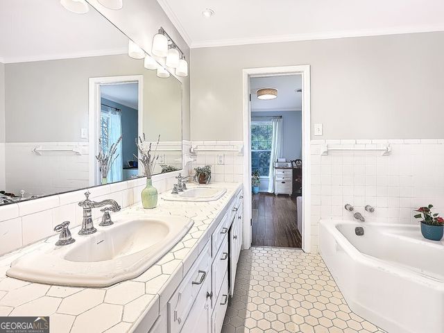 130 Apple Blossom Lane, Summerville, GA 30747