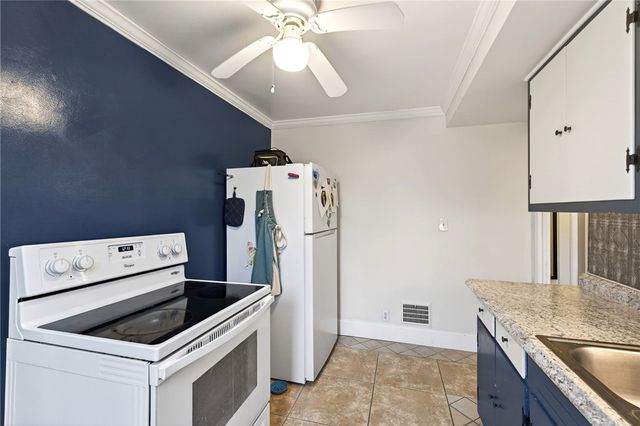 333 Castlewood Avenue, Dayton, OH 45405