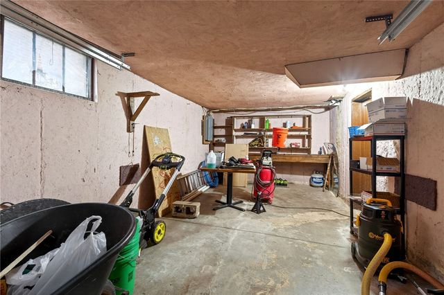 333 Castlewood Avenue, Dayton, OH 45405