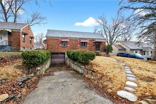 333 Castlewood Avenue, Dayton, OH 45405