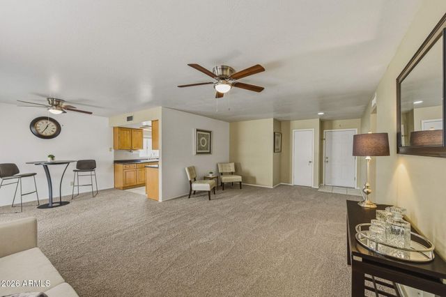 5625 W SUNNYSIDE Drive, Glendale, AZ 85304