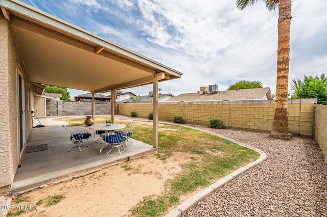 5625 W SUNNYSIDE Drive, Glendale, AZ 85304