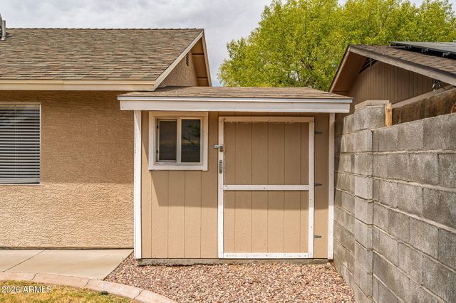 5625 W SUNNYSIDE Drive, Glendale, AZ 85304