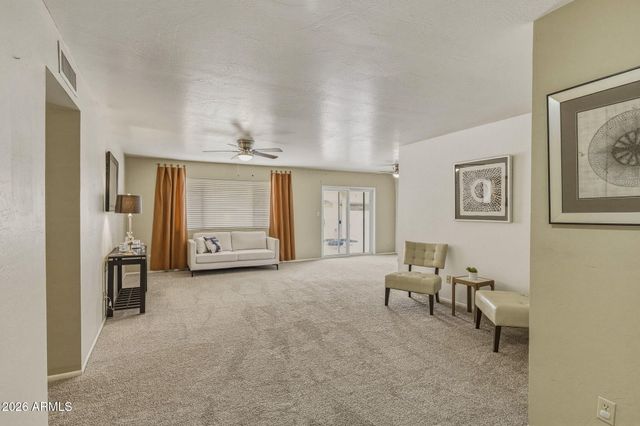 5625 W SUNNYSIDE Drive, Glendale, AZ 85304