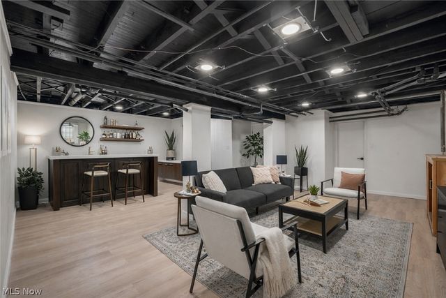 2206 Westminster Road, Cleveland Heights, OH 44118