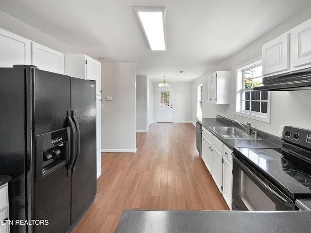 2517 Parkview Ave, Knoxville, TN 37914