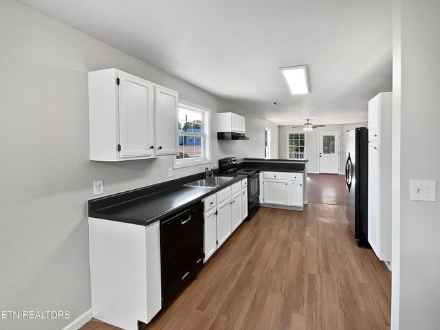 2517 Parkview Ave, Knoxville, TN 37914