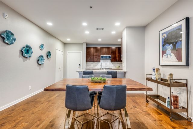 4319 Bowser Avenue 204, Dallas, TX 75219