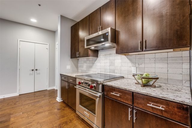 4319 Bowser Avenue 204, Dallas, TX 75219