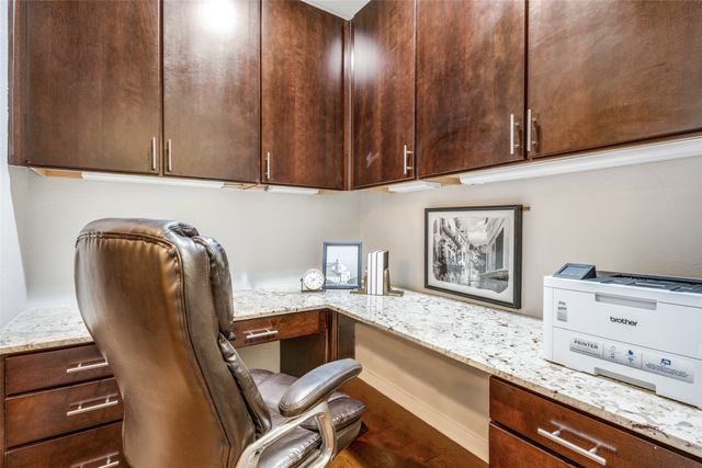 4319 Bowser Avenue 204, Dallas, TX 75219