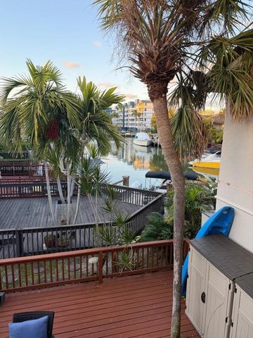 2661 NE 164th Street 40, North Miami Beach, FL 33160