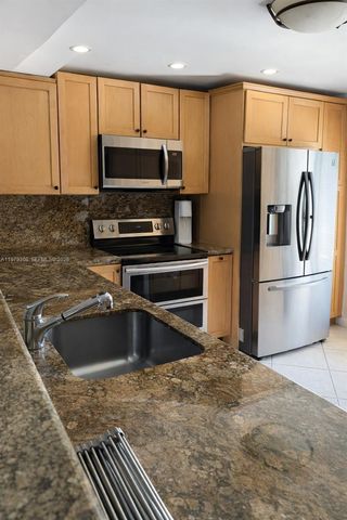 2661 NE 164th Street 40, North Miami Beach, FL 33160