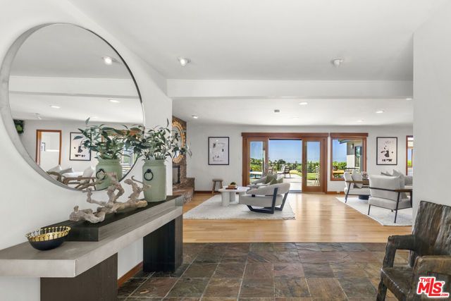 3711 Beverly Ridge Drive, Los Angeles, CA 91423