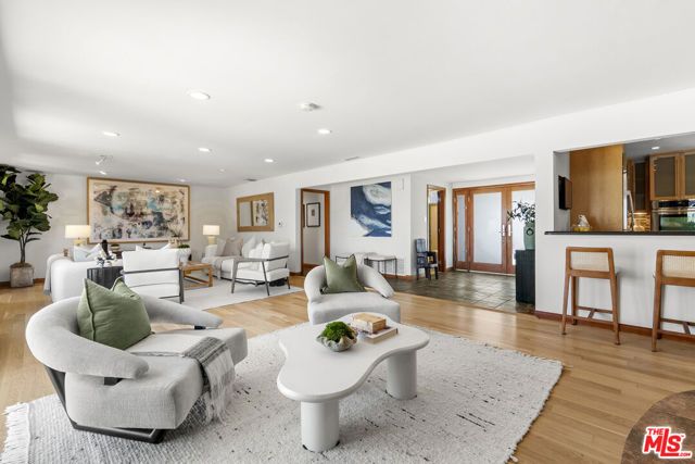 3711 Beverly Ridge Drive, Los Angeles, CA 91423