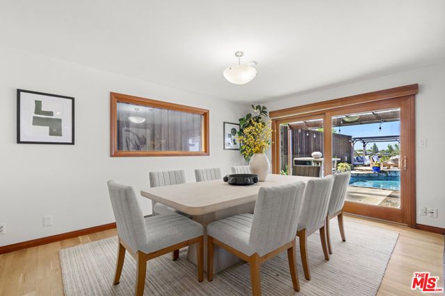 3711 Beverly Ridge Drive, Los Angeles, CA 91423