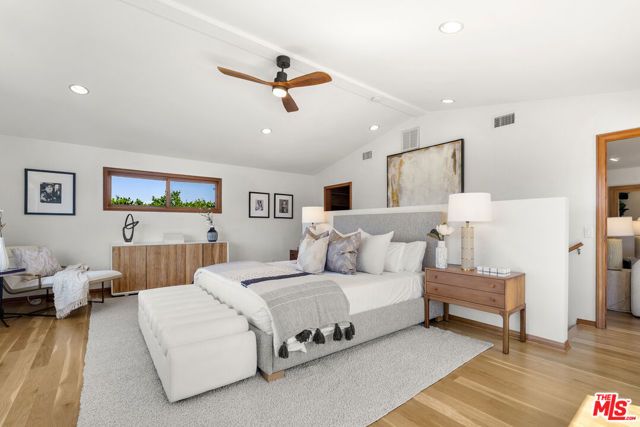 3711 Beverly Ridge Drive, Los Angeles, CA 91423